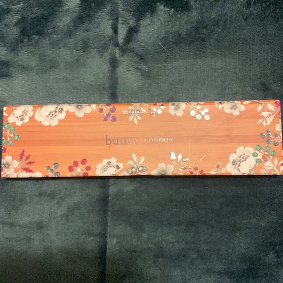 BUTTER LONDON- Natural Goddess - Picture 6 of 6